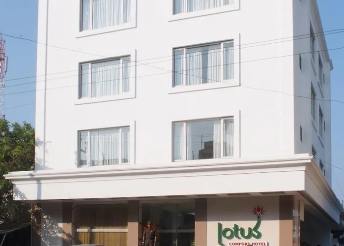 Lotus Comfort - A Pondy Hotel